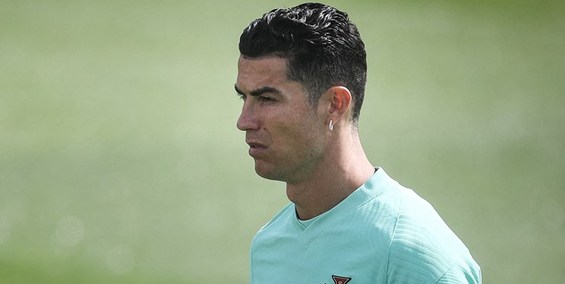 علت نیمکت نشینی رونالدو مقابل اسپانیا چه بود؟