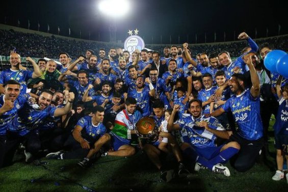 تیم منتخب فصل در تسخیر استقلالیها