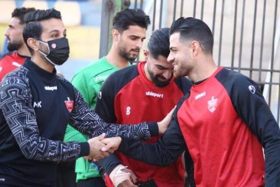 کمک ۶ میلیارد تومانی تاجر ایرانی به خرید بیرانوند و پورعلی گنجی!