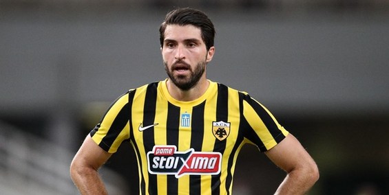 انصاری فرد در لیست فروش قرار گرفت