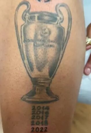 کاپیتان رئال مادرید خالکوبی خود را اصلاح کرد!/عکس