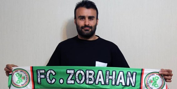 قرارداد کاپیتان ذوب آهن تمدید شد