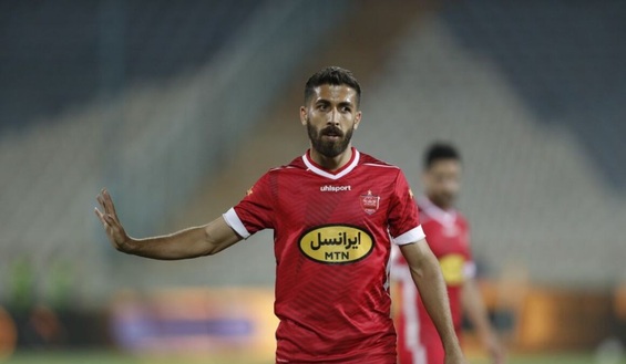مدافع سرخ ها ۳ سال دیگر قرار داد دارد!/ دریافتی عجیب از پرسپولیس مشخص شد
