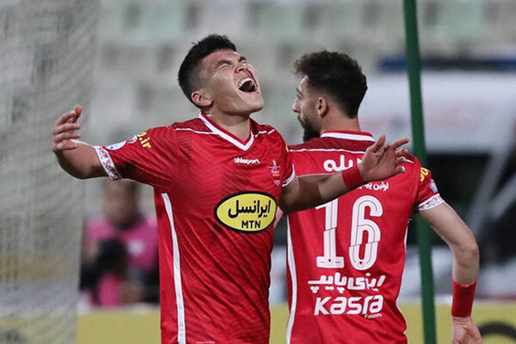 امیدواری مهاجم خارجی به حضور در پرسپولیس