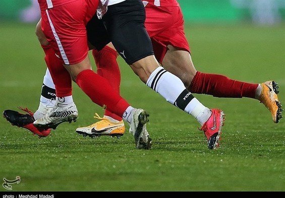 داداشزاده: خلیلی برنامهاش را برای تیمهای پایهای پرسپولیس بگوید/ آینده بازیکن استقلال سوخت!