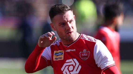 مشکلات پرسپولیس تمامی ندارد