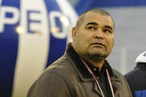 دروازه‌بان محبوب کاندیدای انتخابات ریاست جمهوری شد+عکس