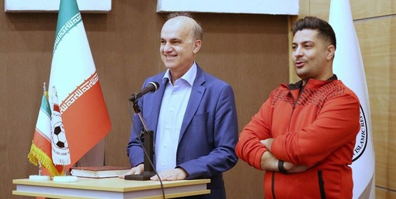 رییس کمیته داوران فوتسال فیفا: به ایرانی ها حسادت می‌کنم