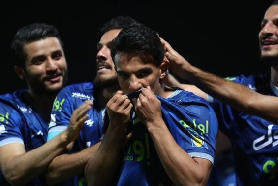 ستاره استقلال در راه بلژیک؟+عکس