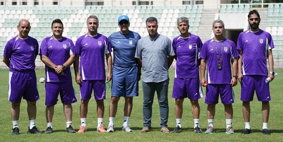 سرمربی سابق جهانبخش در آستانه حضور روی نیمکت تیم ملی