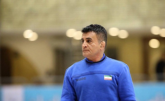 به کارلوس کی‌روش چند میلیون دلار پول دادند؛ به من ۷۰۰ هزار تومان!