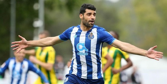 طارمی با اژدها استارت زد+عکس