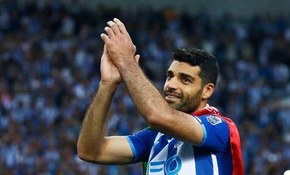 بدهکاری عجیب در پرونده انتقال طارمی/ عقب نشینی بعضی از مشتریان ستاره ایرانی