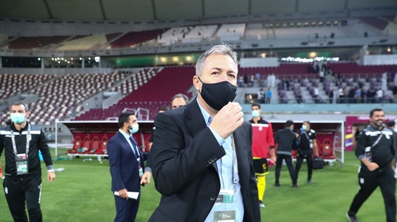 رمزگشایی از متن ۴۱۵ کلمه ای اسکوچیچ/ سرمربی تیم ملی نگران پولش است؟