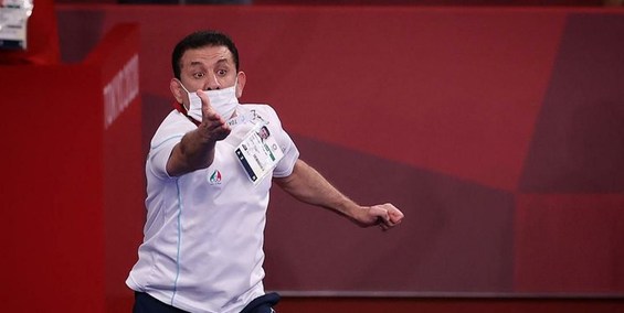 حاشیه انتخابی کشتی| حضور سرمربی سابق کشتی آزاد در سالن