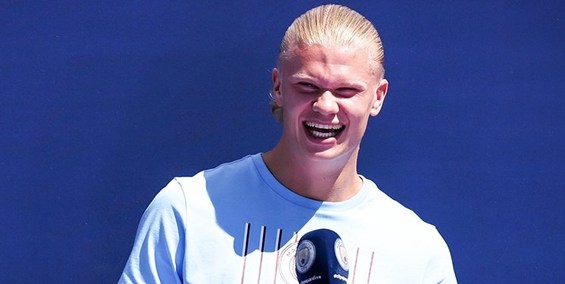 کُری سنگین بچه غول برای منچستریونایتد