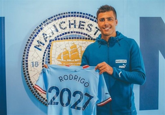 رودری با من‌سیتی ۵ ساله تمدید کرد