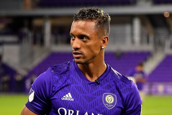 سورپرایز فوتبال آسیا با یک ستاره جذاب+عکس