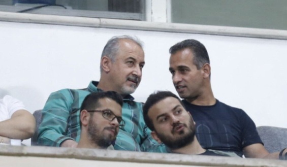 جرو بحث مدیرعامل پرسپولیس با چند هوادار