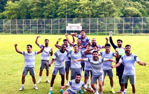 سوژه اصلی آبی ها در مسیر فرودگاه/ خوشحالی ملی‌پوشان استقلال از ابقای اسکوچیچ!