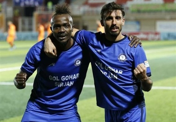 کنایه عضو هیئت مدیره استقلال به توافق صادقی با پرسپولیس