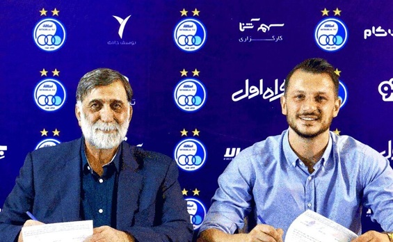 یک خرید استقلال در مقایسه با ۷ خرید جنجالی پرسپولیس