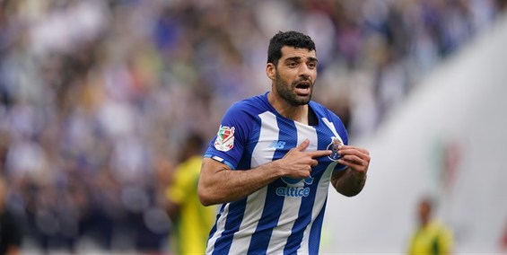 واکنش باشگاه پورتو به افتخارآفرینی دیگر طارمی+تصاویر