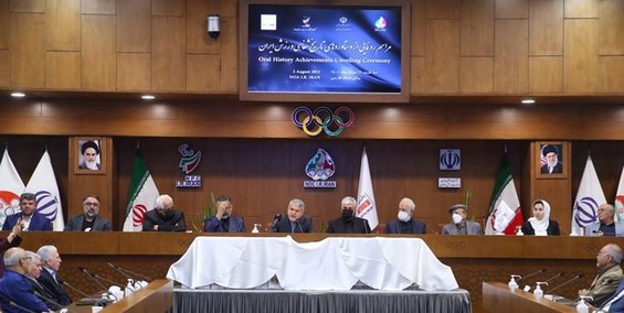 رونمایی از دستاوردهای تاریخ شفاهی ورزش با حضور وزیر + عکس