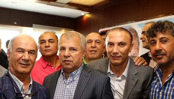 پرسپولیس باید در اصفهان به همه اولتیماتوم بدهد/ این وصله ها به تارتار نمیچسبد