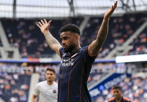 مهاجم هلندی پرسپولیس به تهران رسید