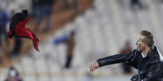 یحیی باز هم برای پرسپولیس مهاجم خارجی می خواهد!
