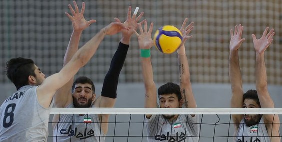 نخستین تمرین توپی ملی‌پوشان والیبال در کراکوف/ توصیه‌های عطایی به بازیکنان