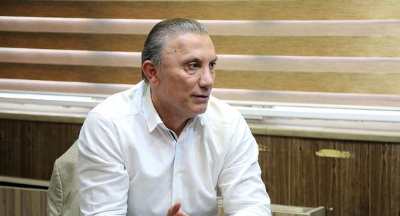 لوکادیا می تواند مرد اول مسابقه پرسپولیس شود/ یحیی باید از نکونام گارانتی بگیرد