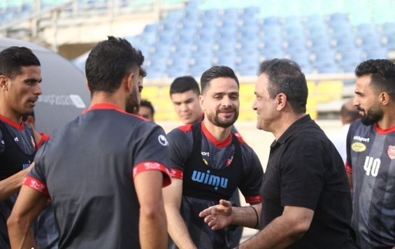 ملوان به خاطر «سید جلال» بازی خداحافظی با پرسپولیس را برگزار کند/ فوتبالیست بامعرفتی مثل سیروس قایقران دیگر متولد نخواهد شد
