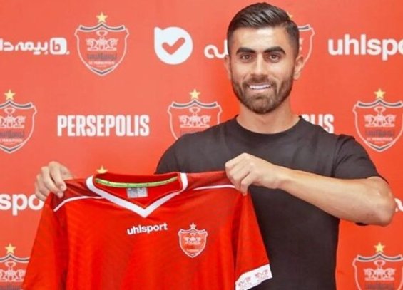 بازیکنی که در انتظار پیشنهاد پرسپولیس بود