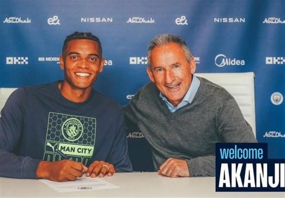 مانوئل آکانجی به منچسترسیتی پیوست