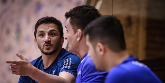 پرداخت حقوق و  پاداش ویژه فدراسیون کشتی به مدال آوران جهانی صربستان