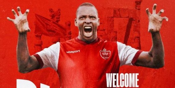 اولین تصویر از شیخ دیاباته با پیراهن پرسپولیس+عکس