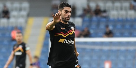 تداوم غیبت هافبک سابق استقلال در ترکیه+عکس