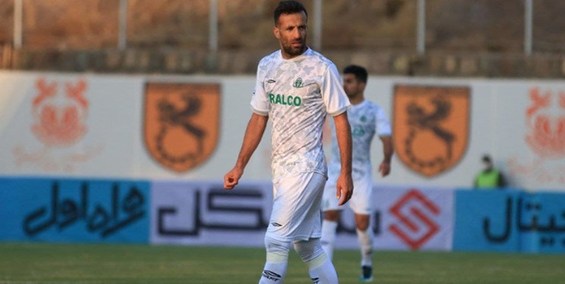 احمدی: پرسپولیس یک توپ آورد و همان گل شد/ مقابل تراکتور باید روندخوب‌مان را شروع کنیم