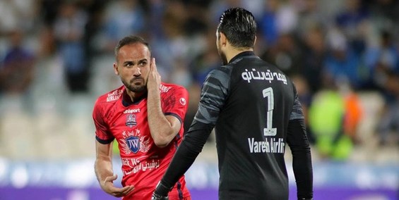 ماجرای بهترین گل هفته به خاطر کَُری‌خوانی با هم تیمی