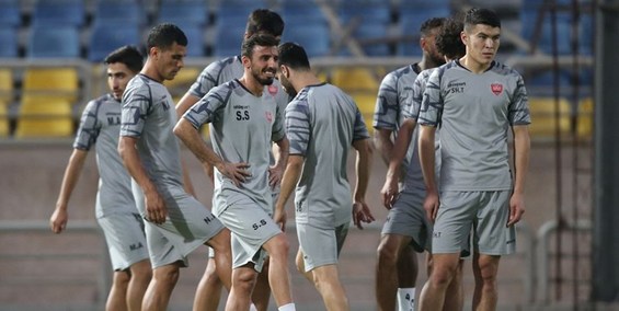 برگزاری آخرین تمرین پرسپولیس پیش از سفر به اهواز در حضور درویش