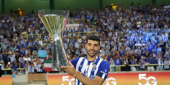 دستاورد 100 بازی طارمی با اژدها سوژه تمجید شد+عکس