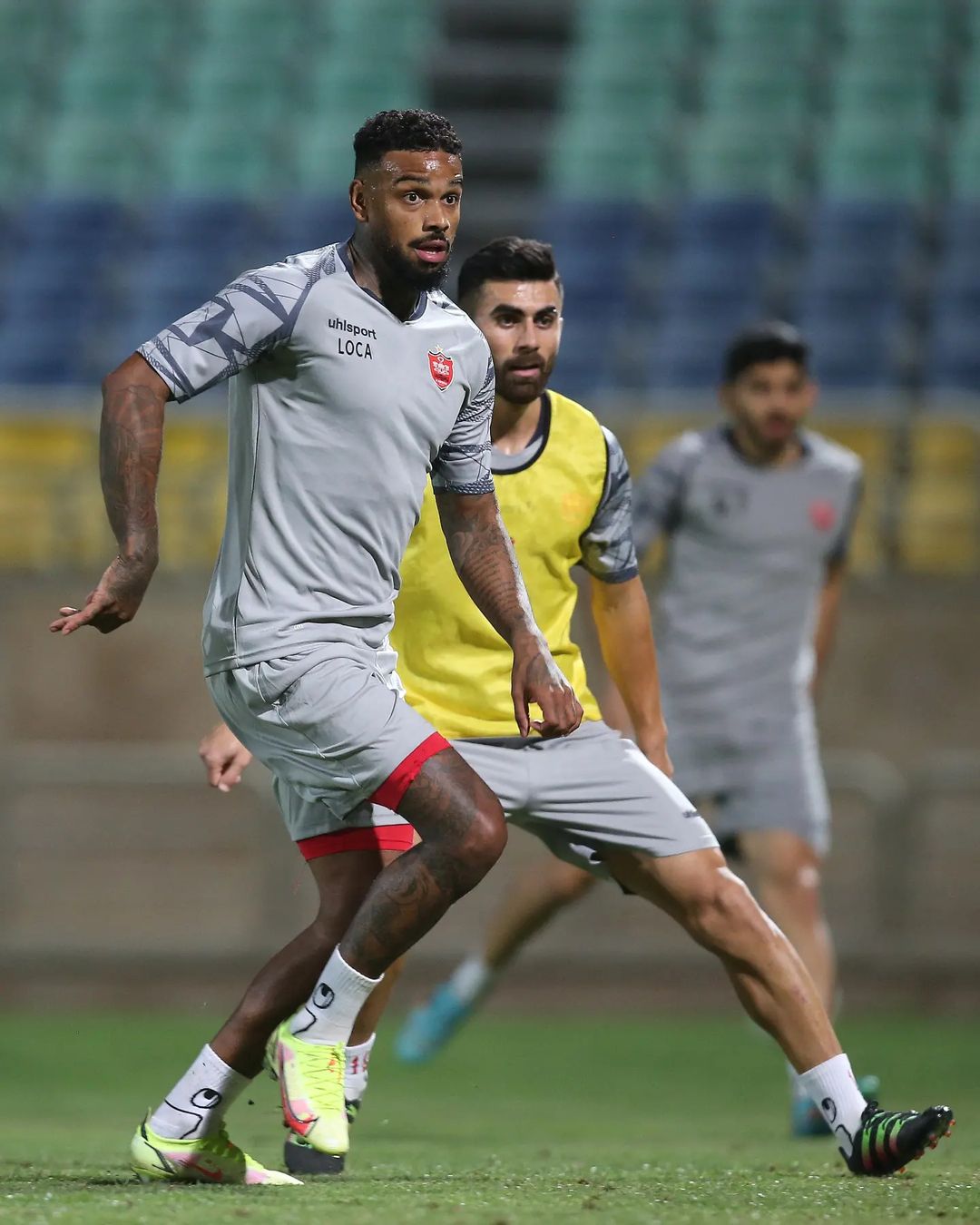 حضور لوکادیا در تمرین گروهی پرسپولیس/عکس