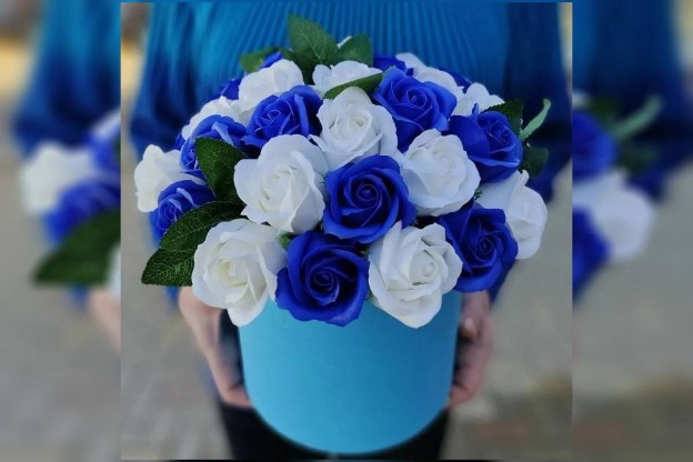 گل رز هلندی با عطر بی نظیر را از ما بخواهید گل رز هلندی با عطر بی نظیر را از ما بخواهید