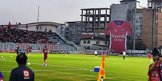 افتتاح زمین چمن ورزشگاه وطنی قائمشهر با حضور معاون رئیس جمهور و وزیر ورزش+  عکس