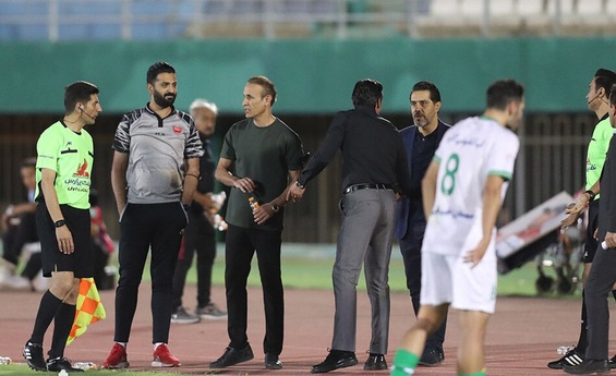 پشت پرده عصبانیت شدید کادرفنی پرسپولیس/ به چند ستاره فحاشی شد!