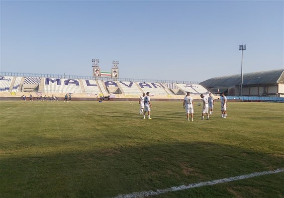 درخواست باشگاه ملوان از فدراسیون برای حضور بانوان در ورزشگاه