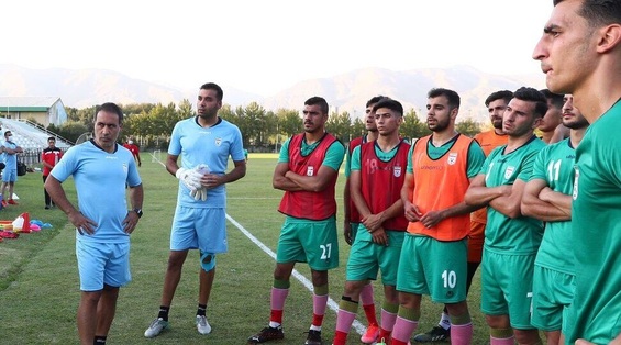 تبعات انصراف مهدوی کیا از ادامه همکاری با تیم امید/ آکادمی کیا در ایران جمع می‌شود؟