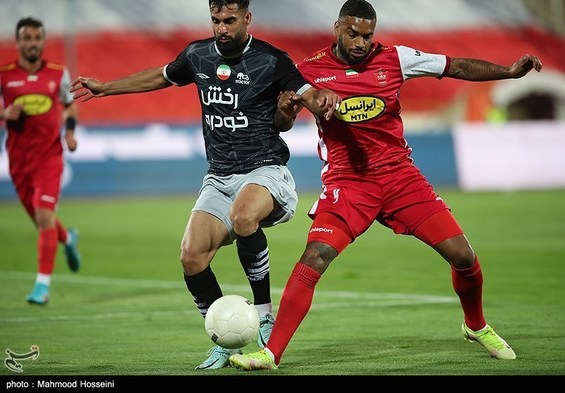 عربشاهی: بی‌برنامه‌ترین پرسپولیس فصل را مقابل تراکتور دیدیم/ برای قهرمانی باید جسور بود